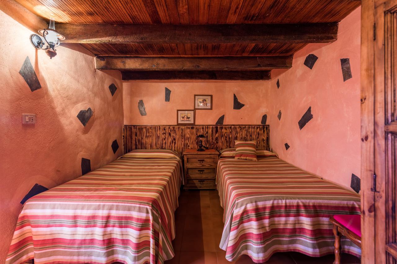 Villa Casa Elvira Valverde  Esterno foto